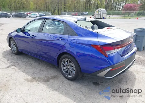 2024 Hyundai Elantra Sel z USA, uszkodzony, nr VIN KMHLM4DG1RU667757